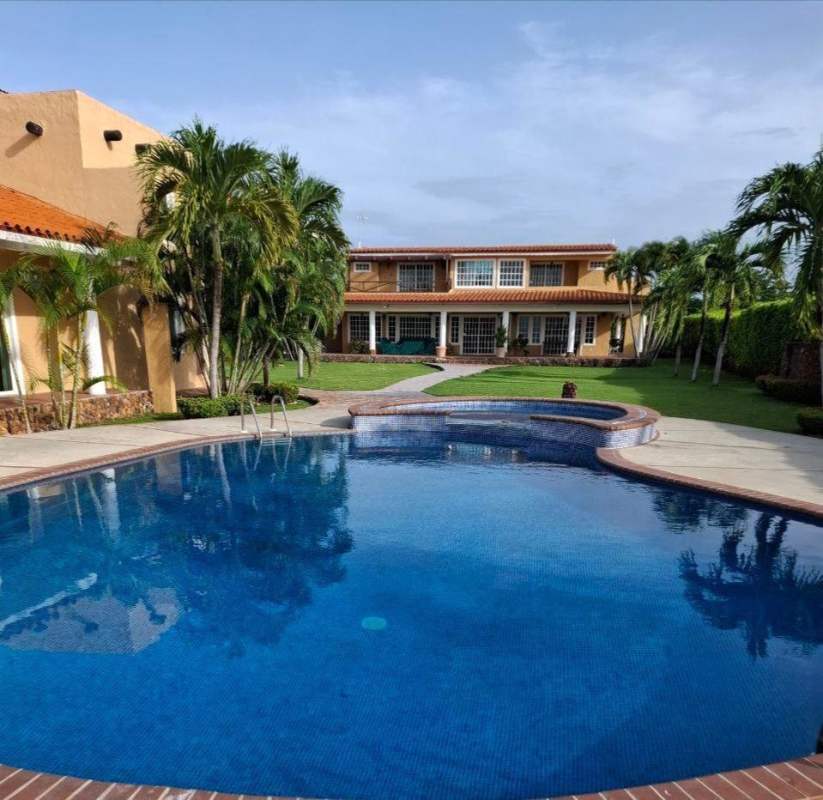 Venta de Casa Frente al Mar en Punta Chame