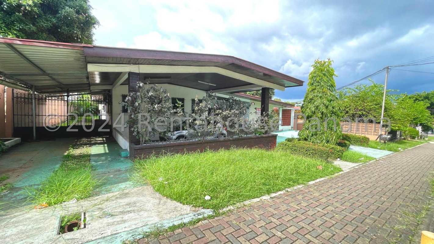 Se Alquila Casa en Villa Zaita LTH25-566