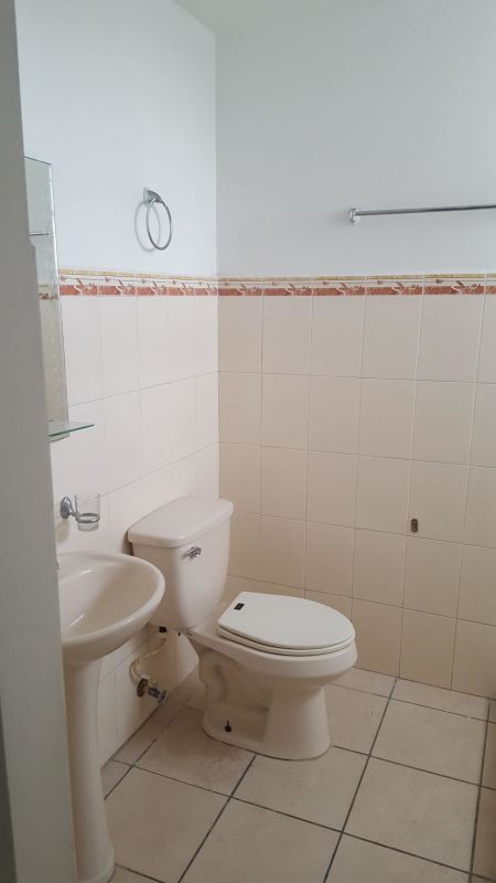 Se Alquila Apartamento 3Hab / 2Baños