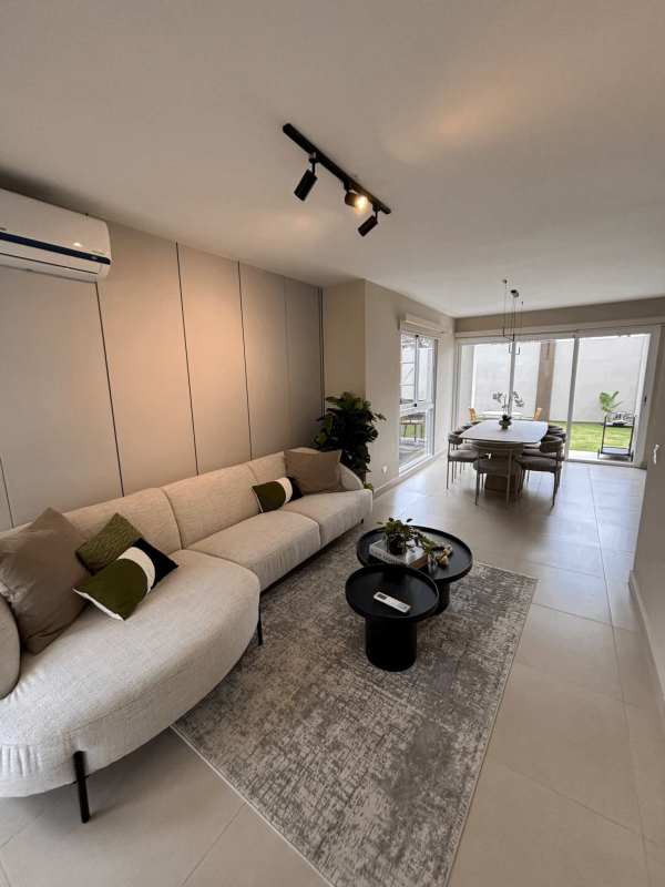 SE VENDE NEW WEST COSTA VERDE