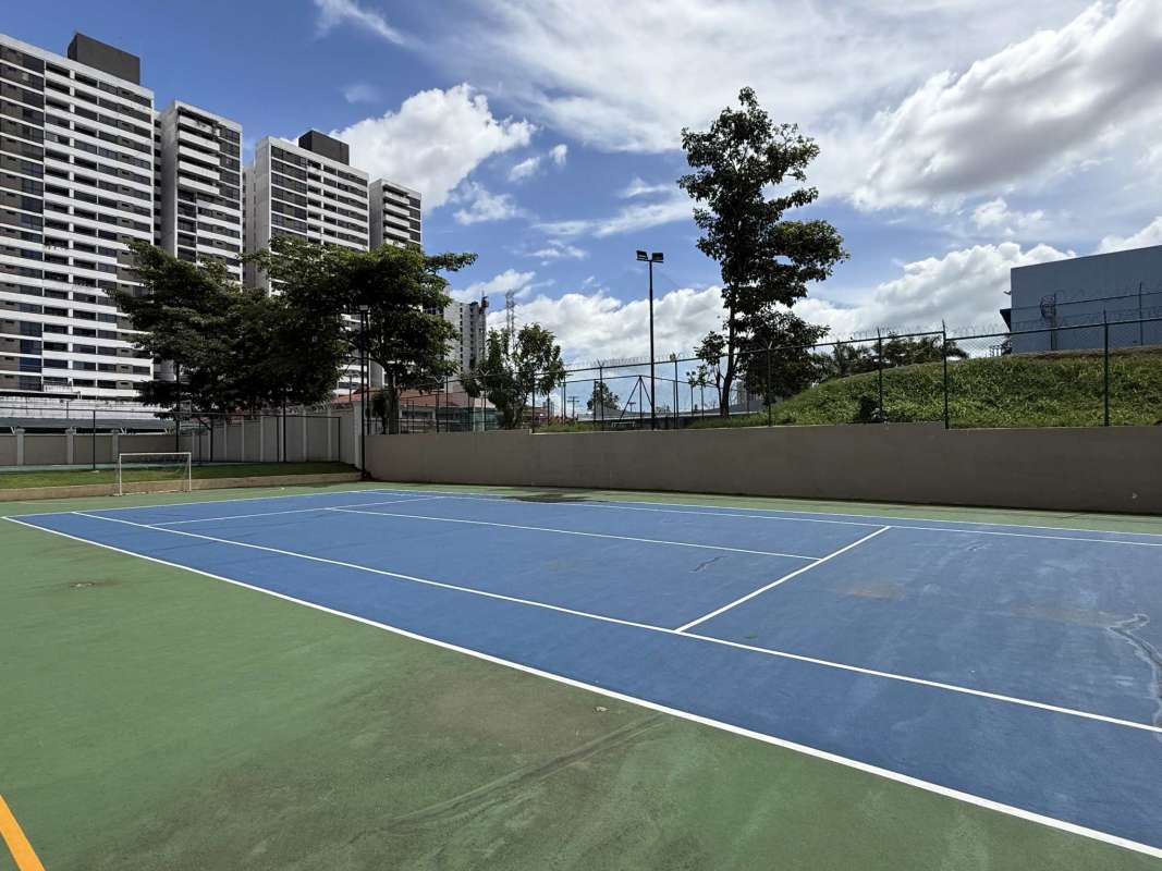 En Venta Casa en Dorado Lakes MLS24094