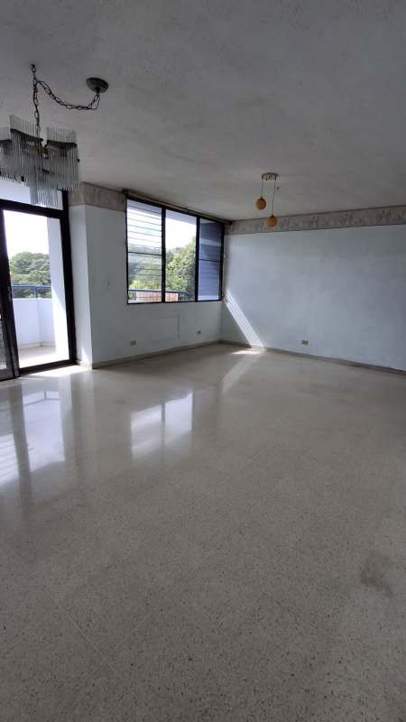 Don Manuel. 120mts 3r 2.5b 1est $150,000.00neg