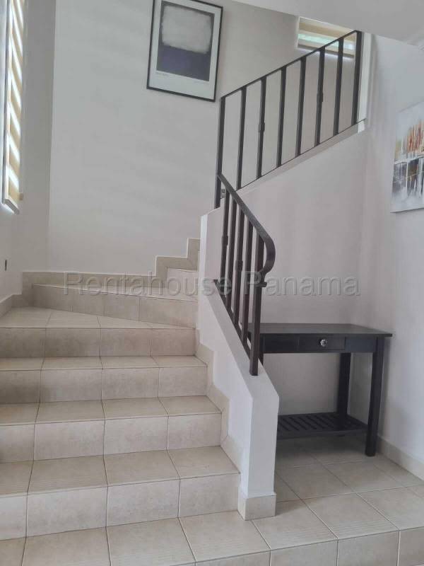 ALQUILER DE CASA EN VERSALLES I, VERSALLES HQ