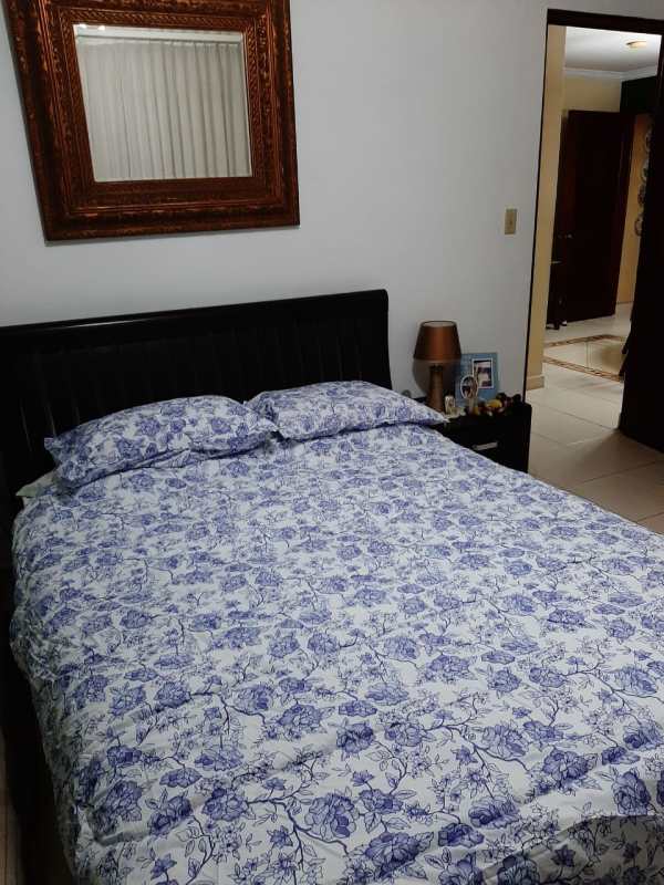 Long Beach. 240mts 3r 3.5b cbs 2est 1dep $350,000.00