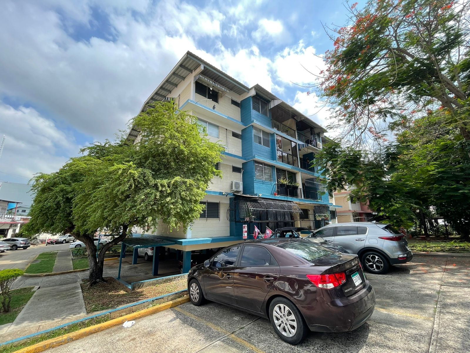 Cómodo y céntrico apartamento en Venta