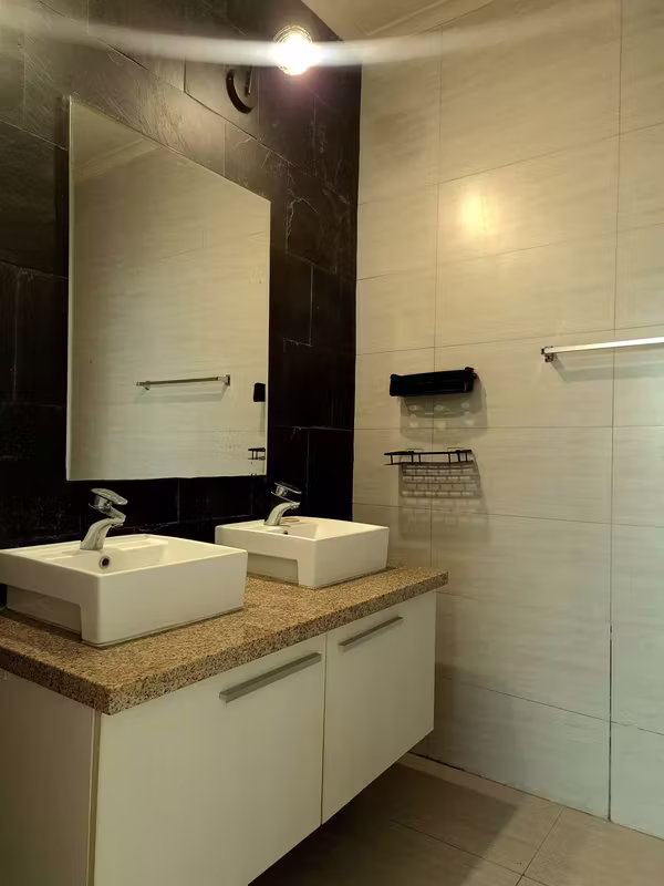 PROPRIETARIO VENDE: Loft Piso Alto PH Le Mare