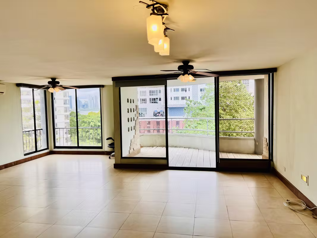 APARTAMENTO EXCLUSIVO EN VENTA – COCO DEL MAR / 1 SOLO PISO