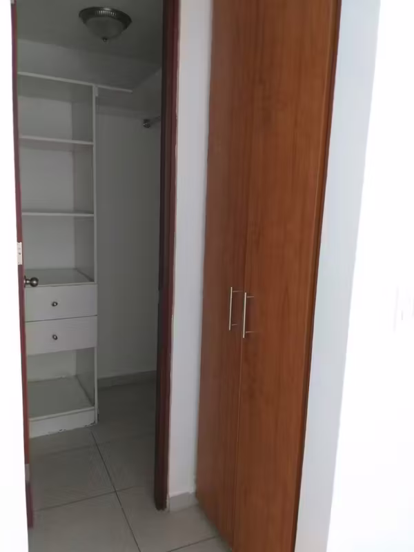 OPORTUNIDAD, Renta. San Francisco 1,300 USD Amoblado. no neg