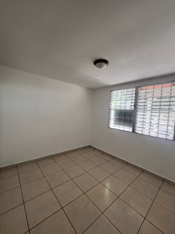 Alquilo casa Brisas del golf