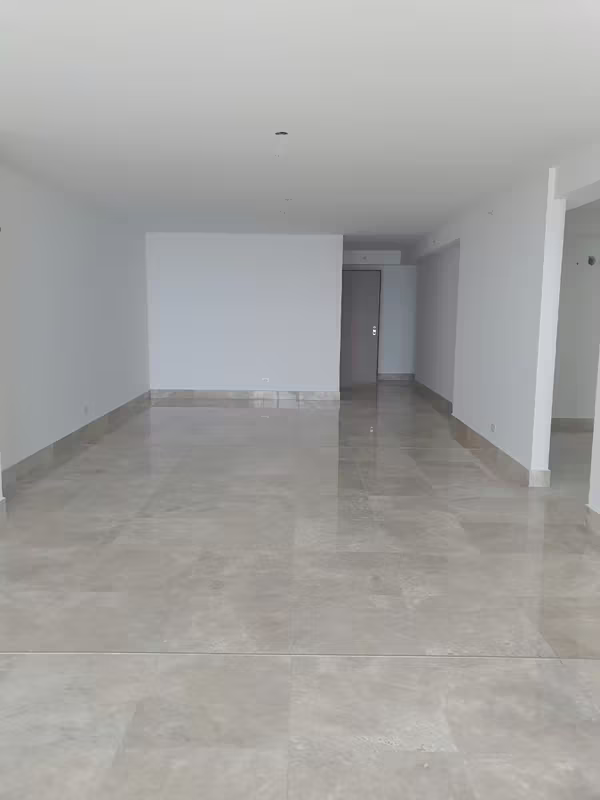 Alquiler de Apartamento en Avenida Balboa, PH Costanera